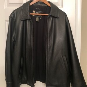 Women’s Eddie Bauer Leather Jacket